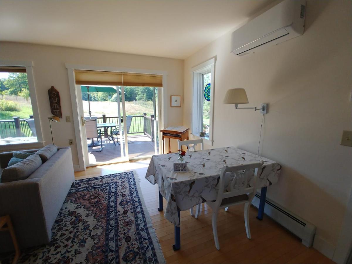 Spacious Country Retreat Close To Town And Nature, Sylvana Farm Vt มอนต์พีเลียร์ ภายนอก รูปภาพ